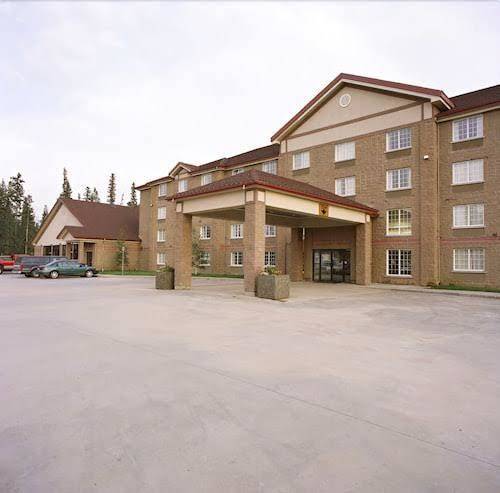 Woodlands inn & suites