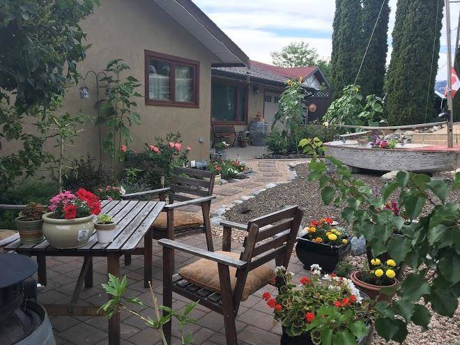 Naramata suite dreams bed and breakfast