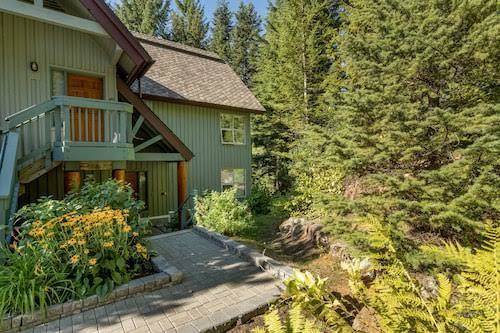 Arrowhead point whistler premier