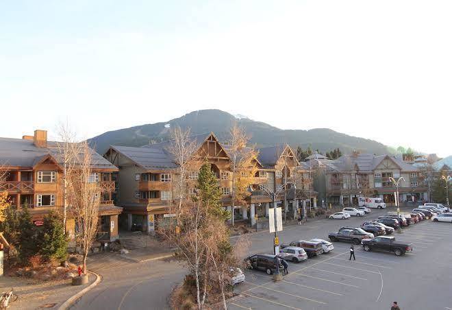Marketplace lodge