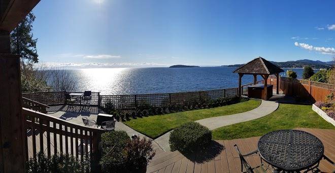 Beach hideaway b&b