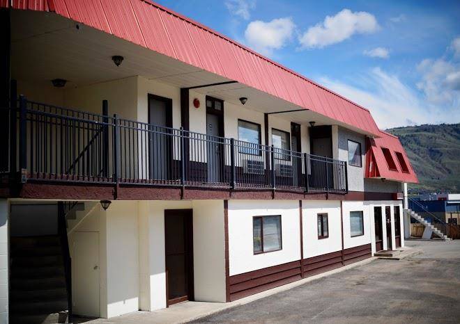 Acadian motor inn