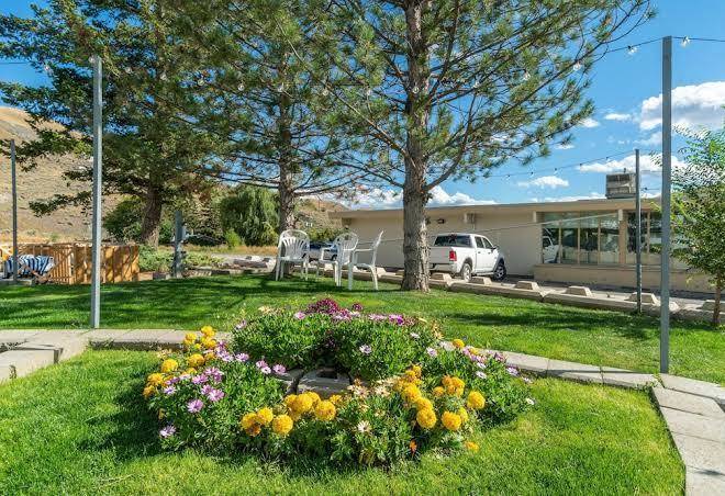 Canadas best value inn & suites cache creek