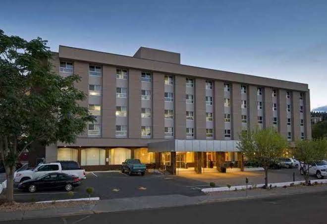Doubletree by hilton hotel kamloops
