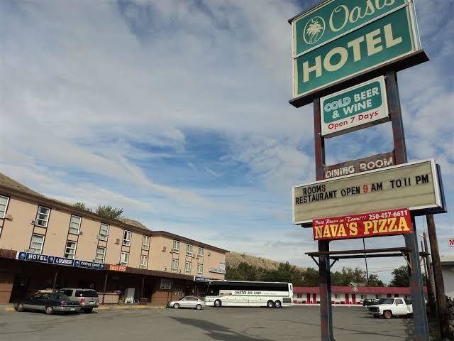 Oasis hotel