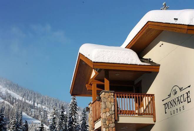 Pinnacle lodge