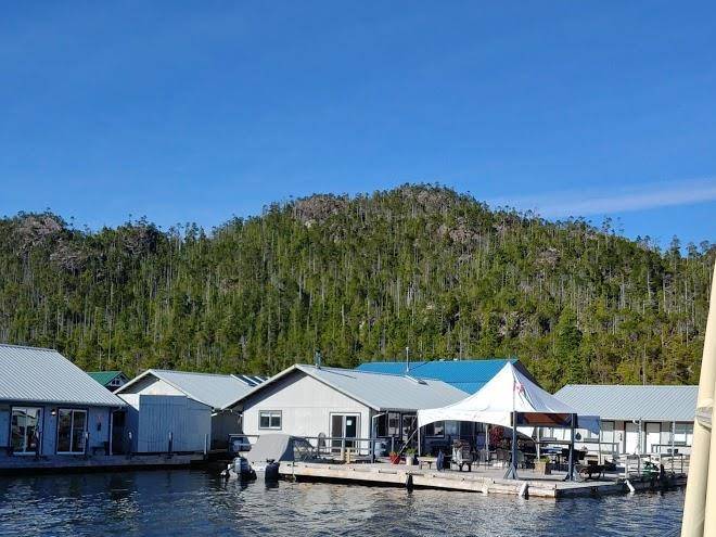 Port eliza lodge