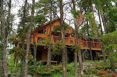 Falcon trails resort