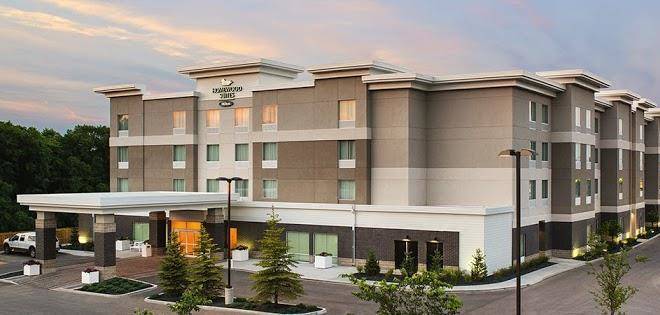 Homewood suites by hilton winnipeg airport polo park mb