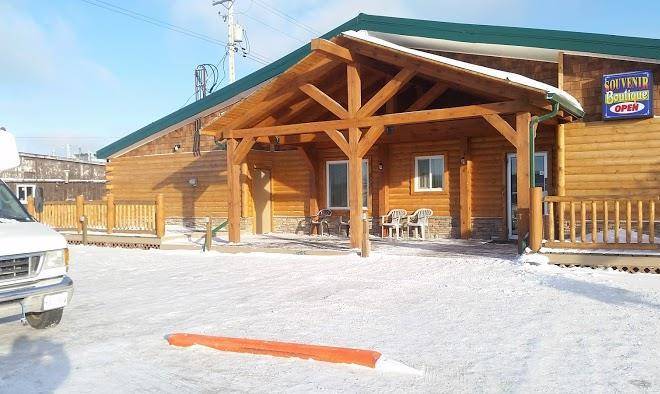 Polar Inn & Suites Image