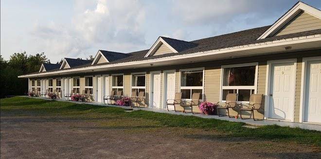 Fundy rocks motel