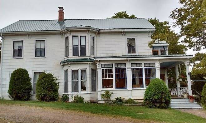 Chamcook forest lodge