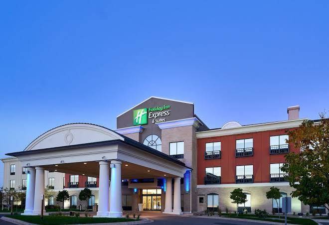 Holiday inn express & suites dieppe airport