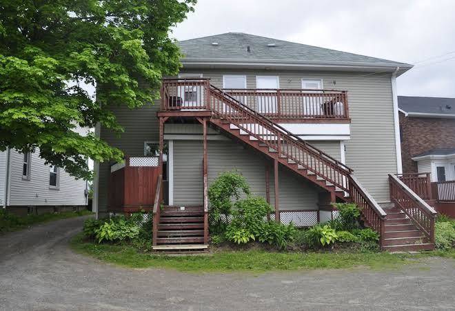Moncton suites