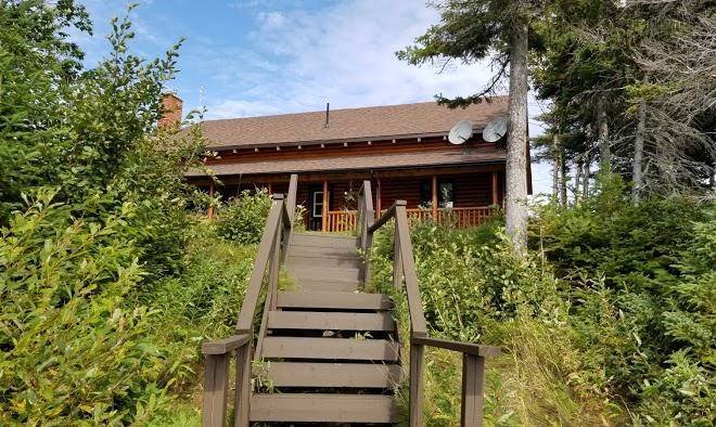 Tuckamore lodge & outfitters