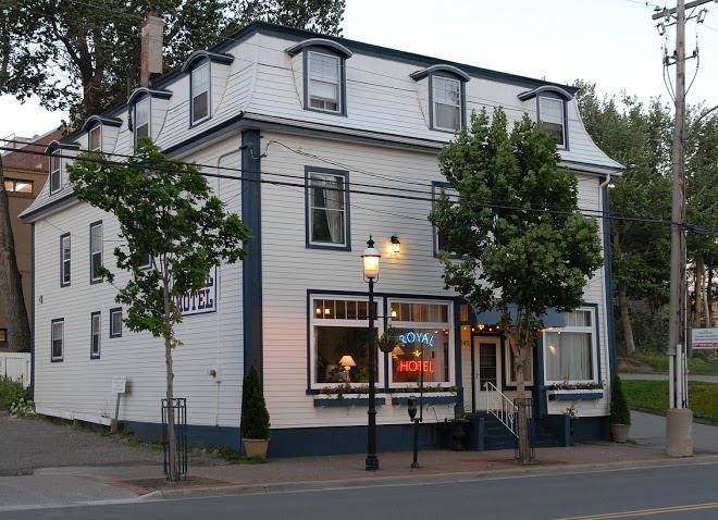 Royal hotel