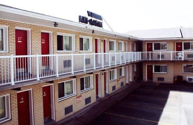 Lake city motel