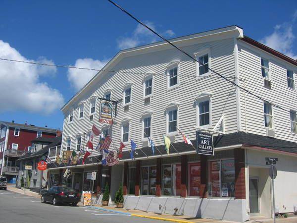 Smugglers cove inn