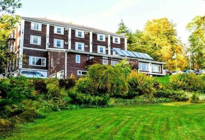 Braeside country inn