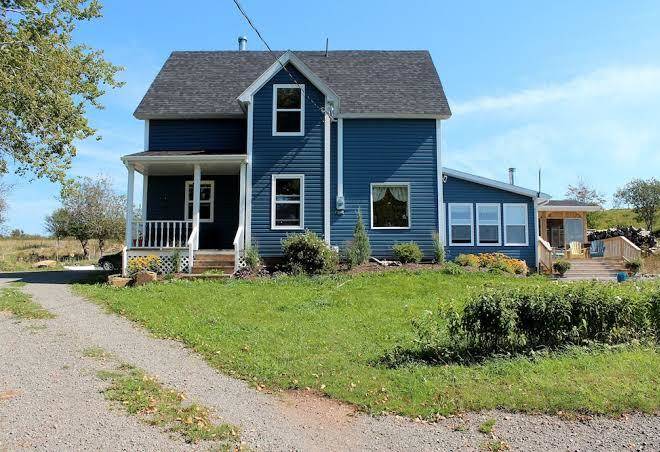 Seaweed and sod farm bed and breakfast