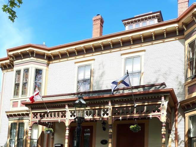 Mackinnon cann inn