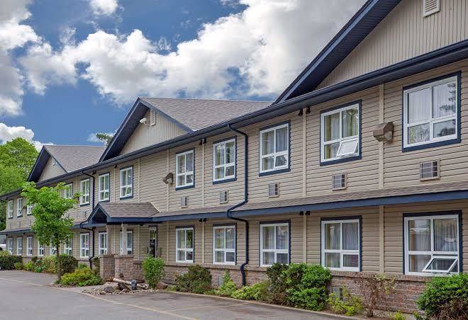 Super 8 by wyndham sault ste marie on