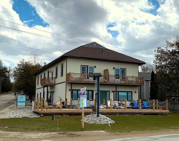 Paradise inn port elgin on