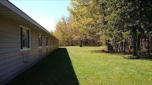 Peninsula motel