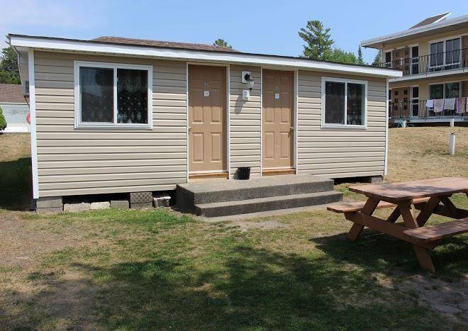 Sauble lodge motor inn