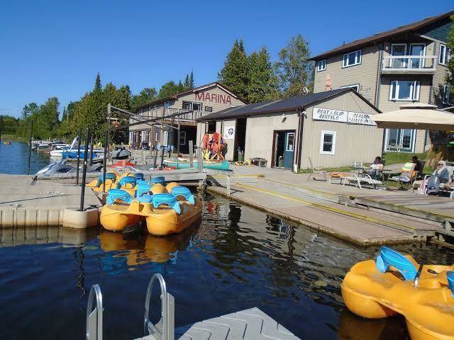 Sauble river marina & lodge resort