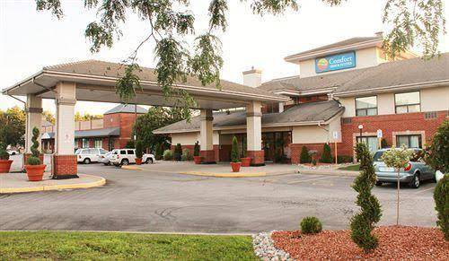 Comfort inn & suites ambassador bridge