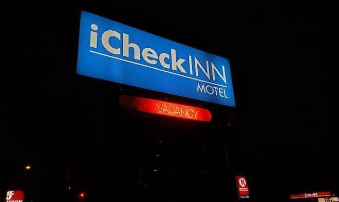 Icheck inn motel