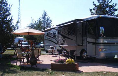 1000 Islands Kingston Koa Holiday Image