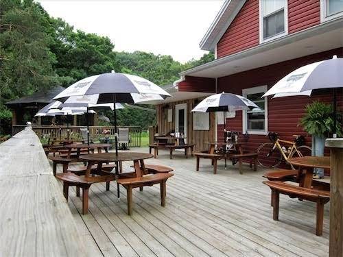 Normandale Century Inn Image