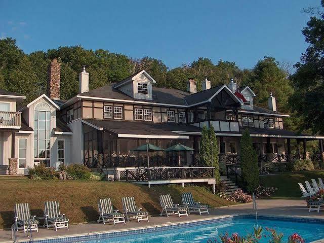 Sir sam's inn and spa ontario's luxury adult resort