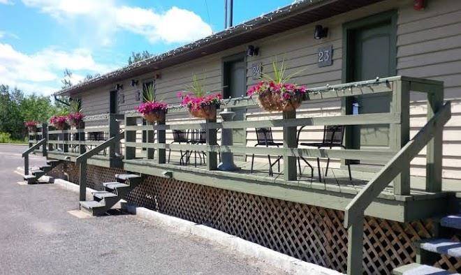 Nature's inn kenora