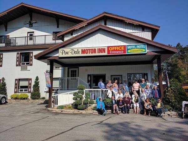 Pine dale motor inn