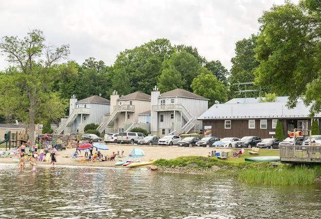 Mccreary's beach resort