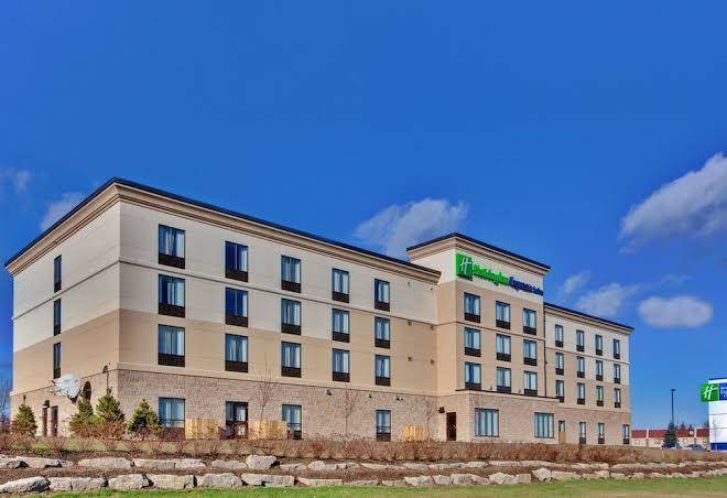 Holiday inn express & suites brockville