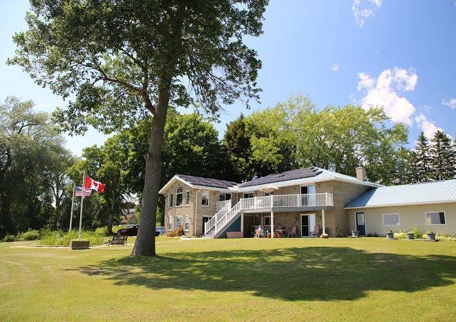 Home of 1000 islands