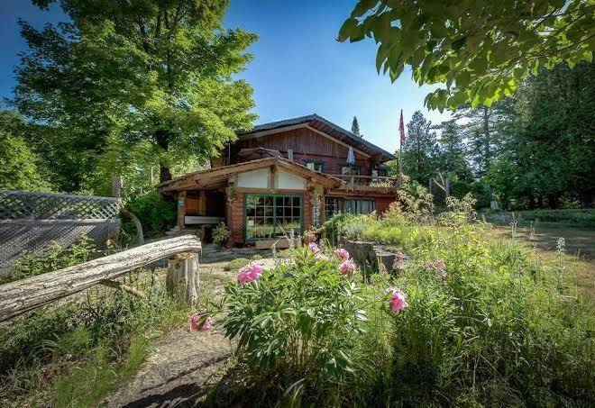 Cedarwood lodge