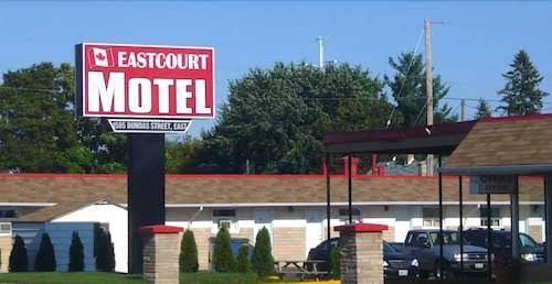 Eastcourt motel