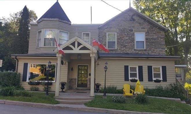 Inn at the falls
