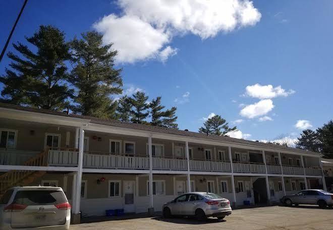 Pinedale Inn Efficiency Motel Image