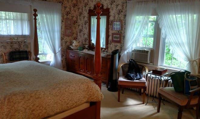 Bernard gray hall bed and breakfast