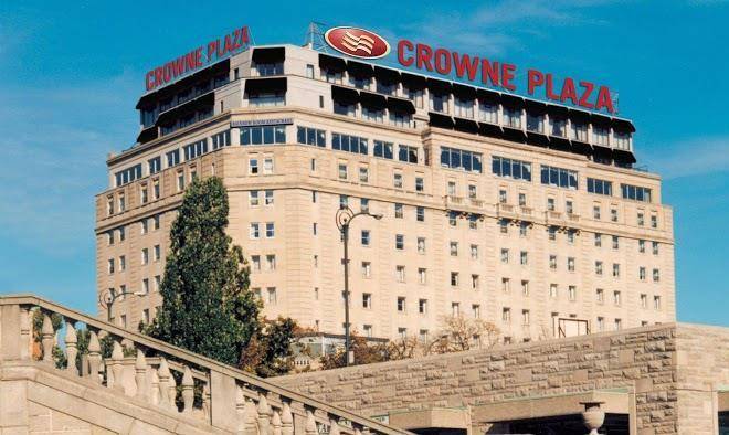 Crowne plaza niagara falls fallsview