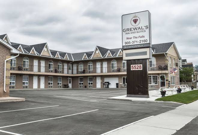 Grewals inn and suites