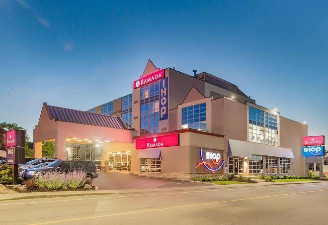 Ramada by wyndham niagara falls by the river