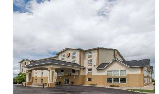 Quality inn & Suites grimsby
