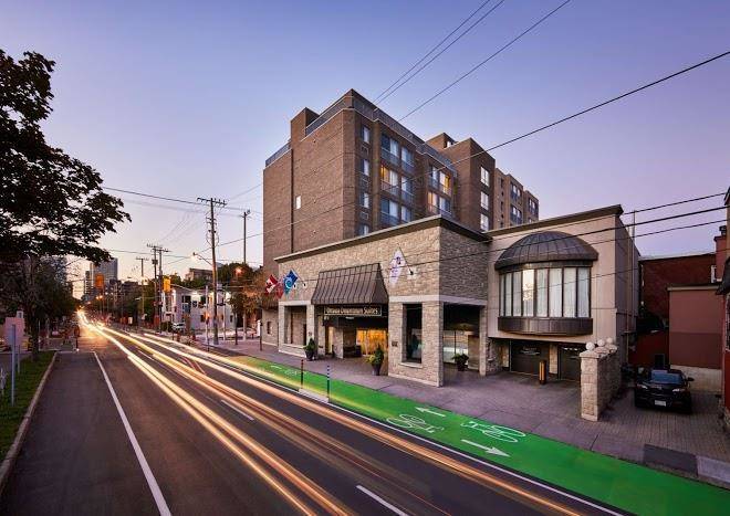 Best Western Plus Ottawa Downtown Suites Image